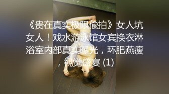 八块腹肌小帅哥被操 超帅打桩干射